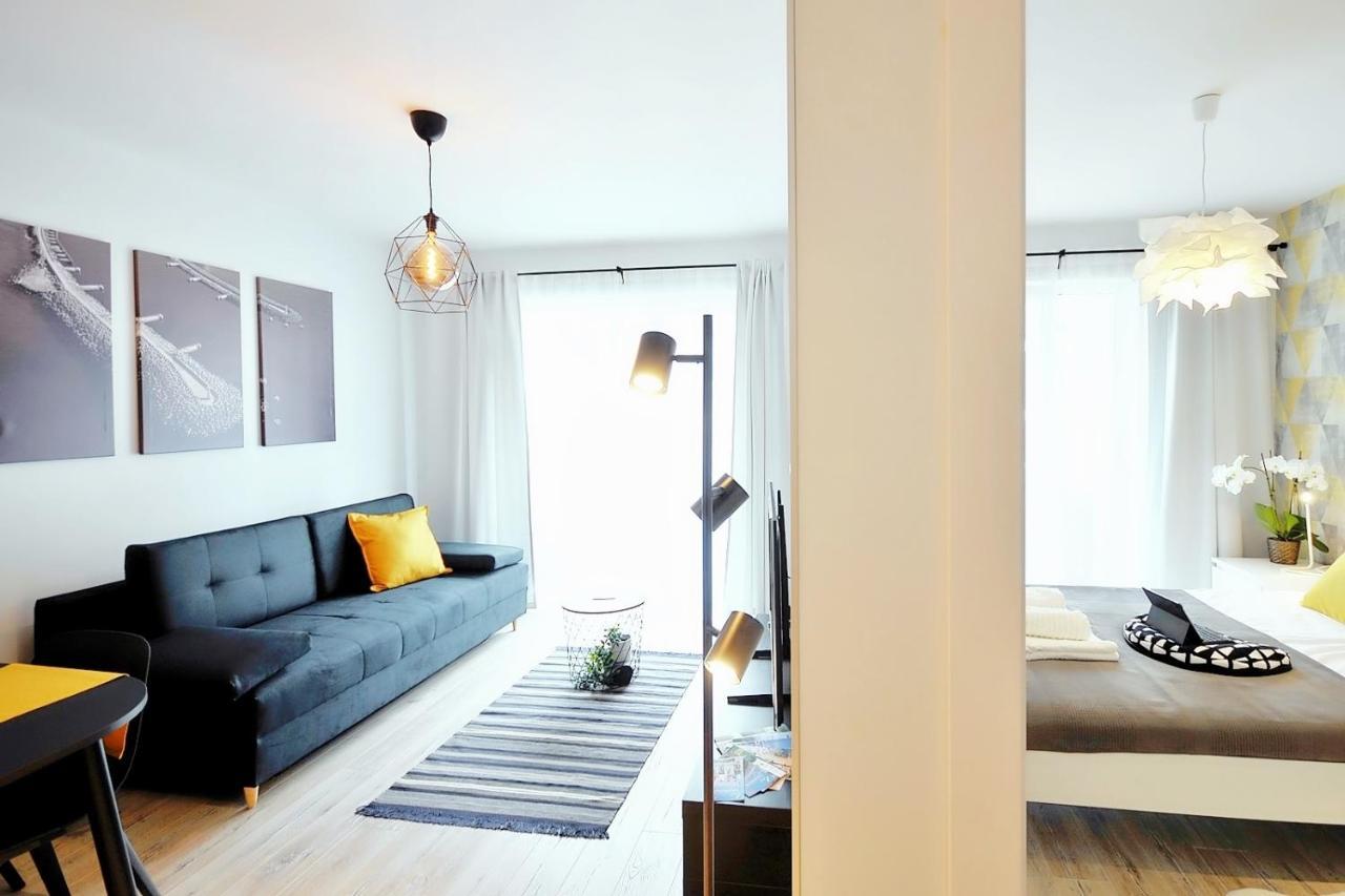 Apartament Andar Z Miejscem Parkingowym Kołobrzeg Esterno foto
