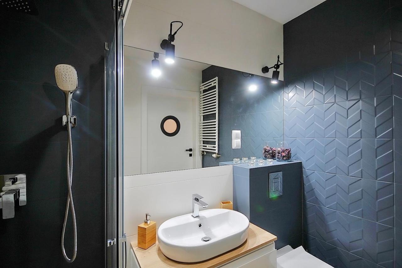 Apartament Andar Z Miejscem Parkingowym Kołobrzeg Esterno foto