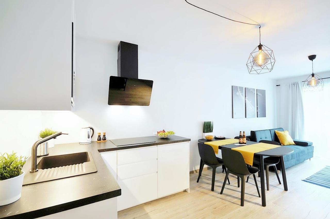 Apartament Andar Z Miejscem Parkingowym Kołobrzeg Esterno foto